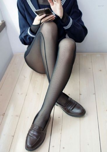 丝袜的诱惑电影_BD日韩电影在线