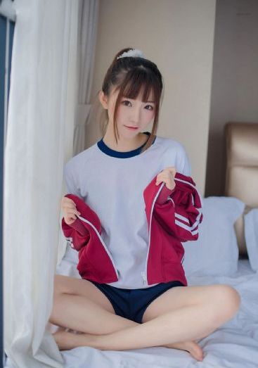 处女朱莉第一次在线观看_DVD在线播放观看